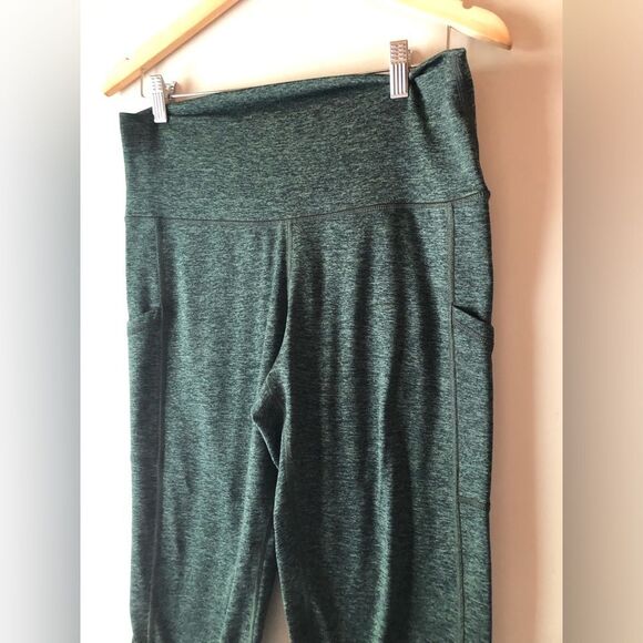 Women's Heather Gray Leggings - Picture 2 of 5
